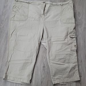 Cargo Capris
